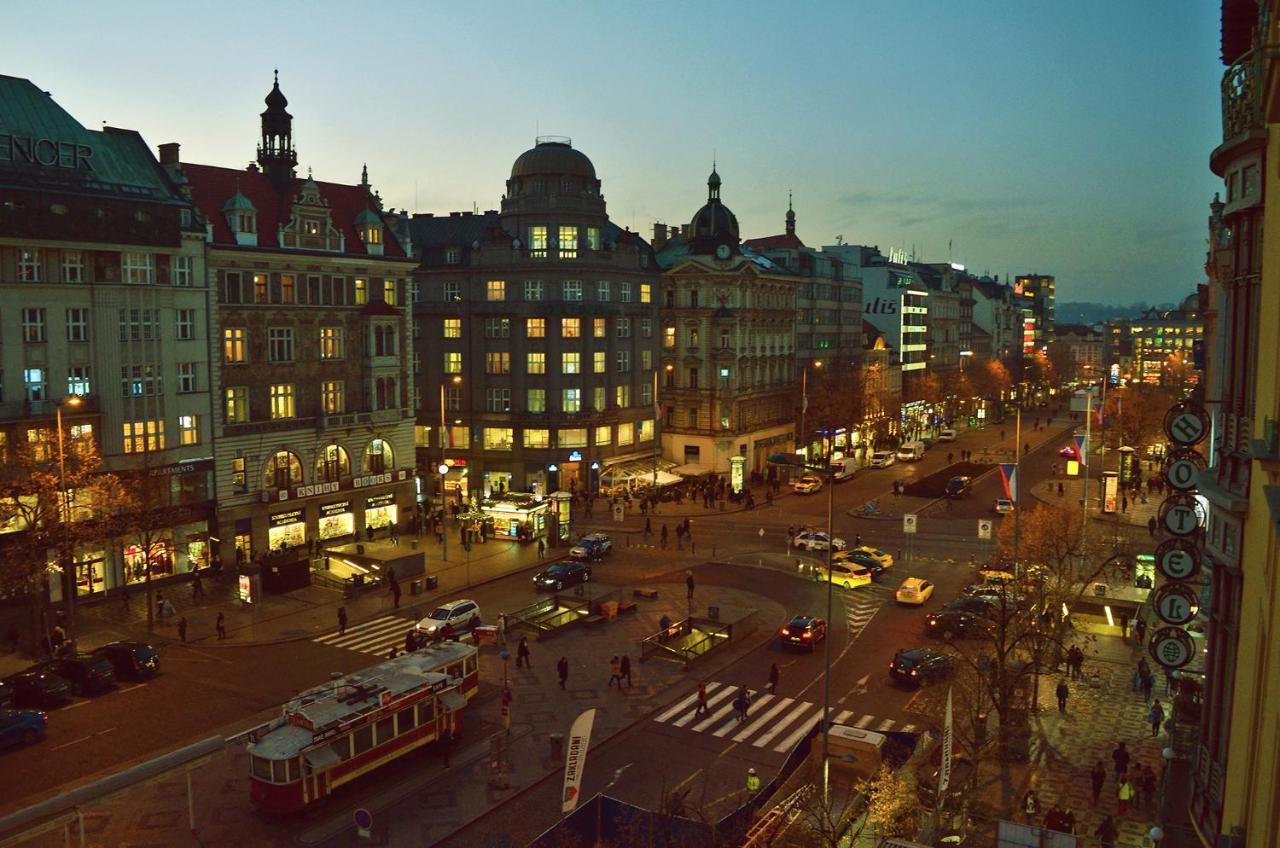 Meran Prague Exterior photo